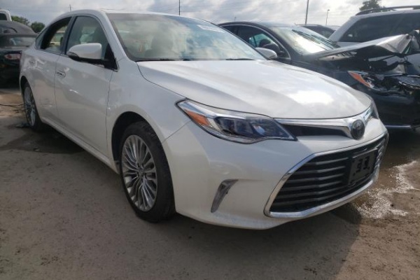 фото Toyota AVALON XLE