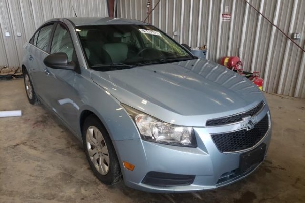 фото Chevrolet Cruze LS