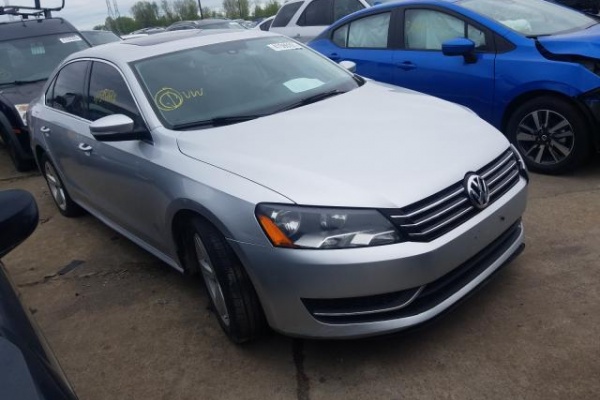 фото Volkswagen Passat SE