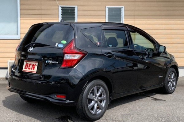 фото NISSAN NOTE