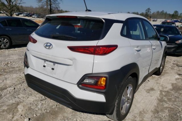 фото Hyundai Kona SE