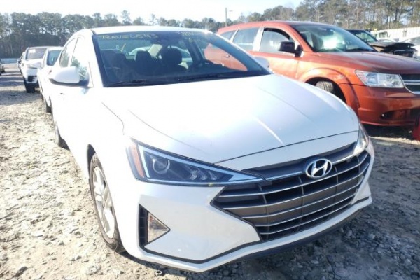 фото Hyundai Elantra SEL