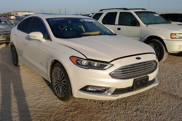 фото Ford Fusion TITANIUM/PLATINUM HEV