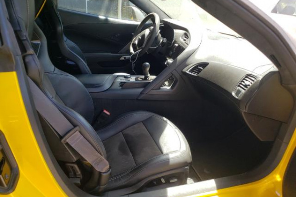 фото CHEVROLET CORVETTE STINGRAY Z51 3LT