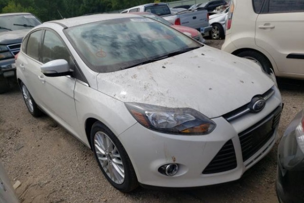 фото Ford Focus TITANIUM