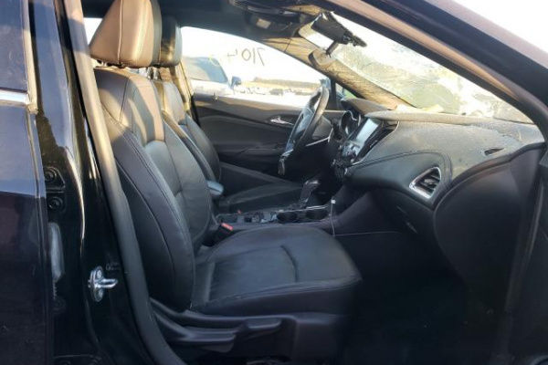 фото CHEVROLET CRUZE