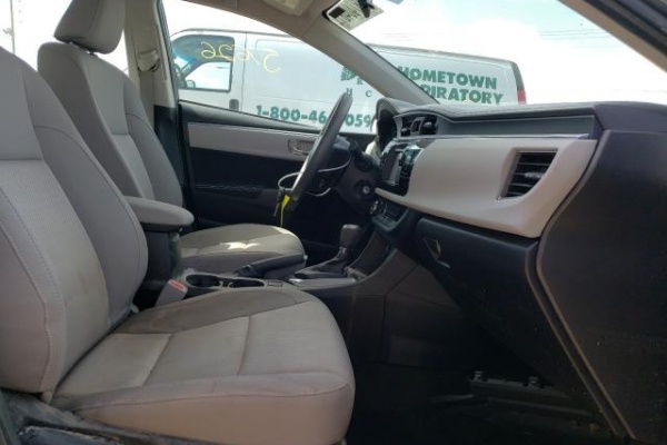 фото Toyota COROLLA L