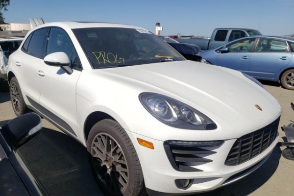 фото Porshe Macan S