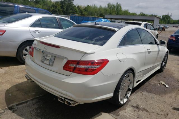 фото MERCEDES-BENZ E 350