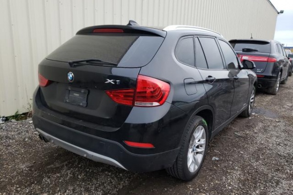 фото BMW X1 SDRIVE28I