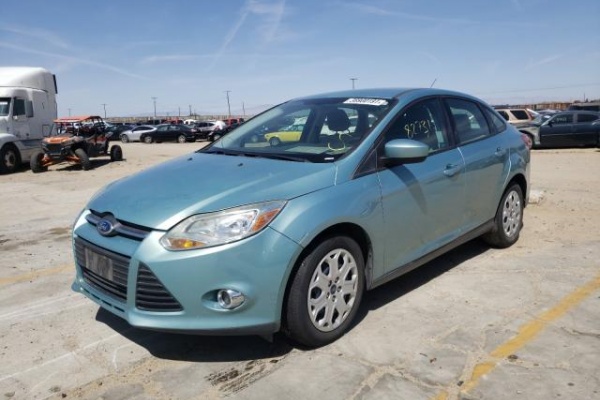 фото Ford Focus SE