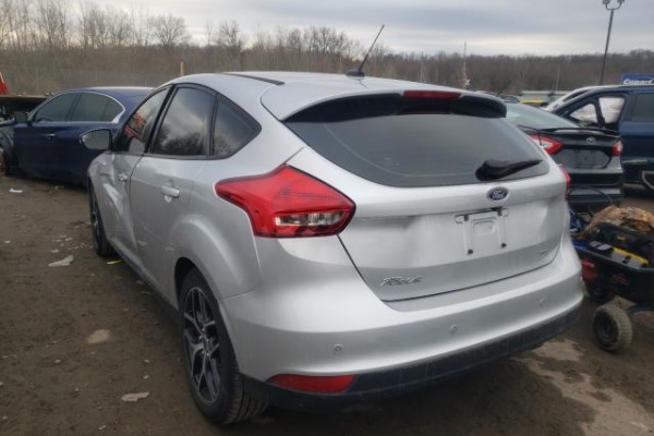 фото Ford Focus SEL