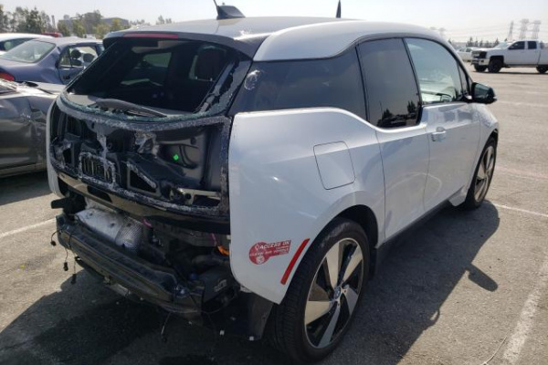 фото 2017 BMW I3 REX