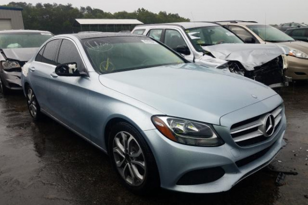 фото Mercedes-Benz C 300