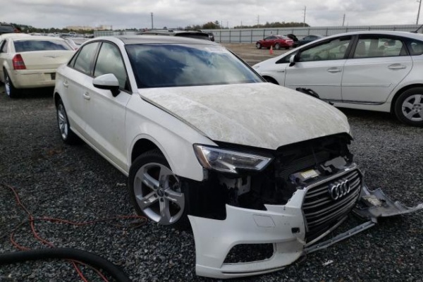 фото Audi A3 Premium