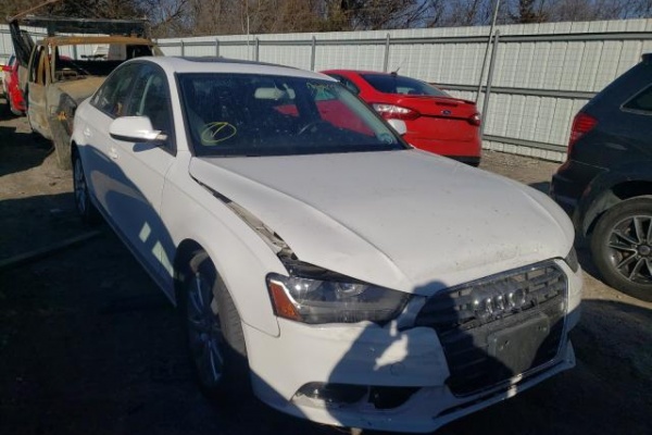 фото Audi A4 Premium