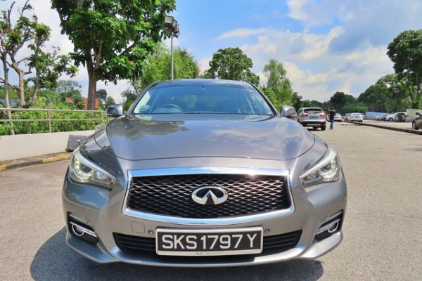 фото INFINITI Q50