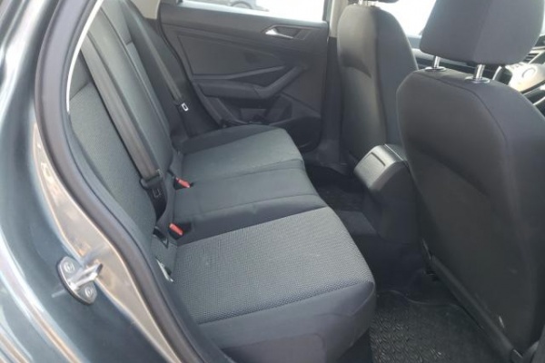 фото Volkswagen Jetta S