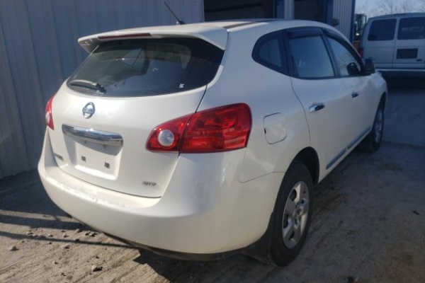 фото Nissan Rogue S