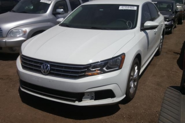 фото Volkswagen Passat S