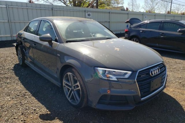 фото Audi A3 Premium Plus