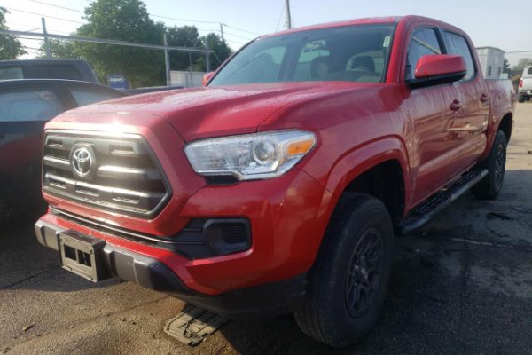 фото TOYOTA TACOMA