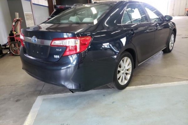фото Toyota Camry HYBRID