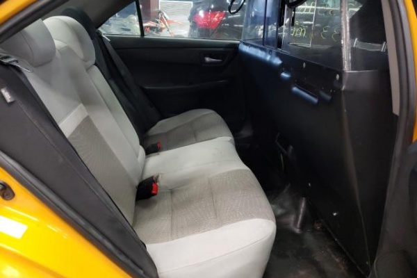 фото Toyota Camry HYBRID