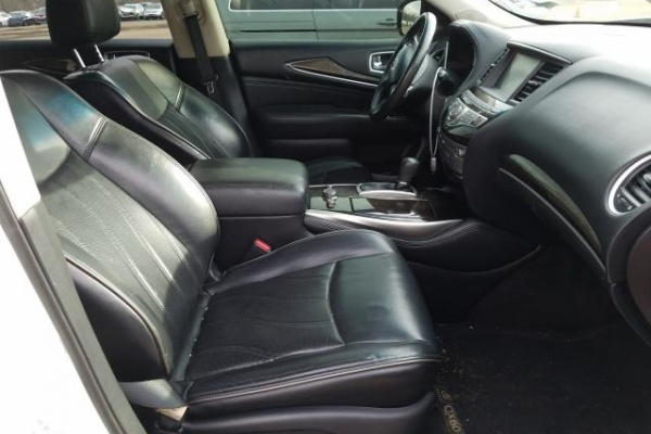 фото Infiniti QX60