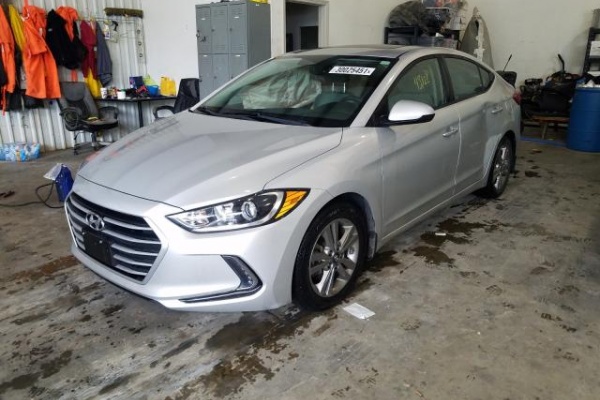 фото Hyundai Elantra SEL