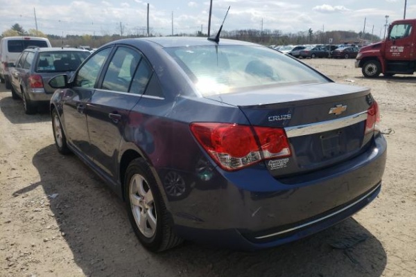 фото Chevrolet Cruze LT