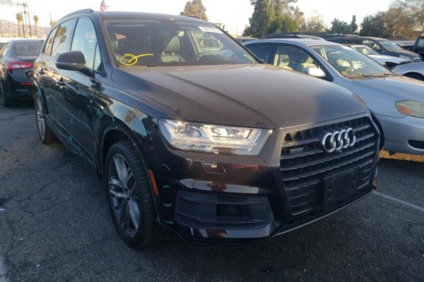 фото Audi Q7 PRESTIGE