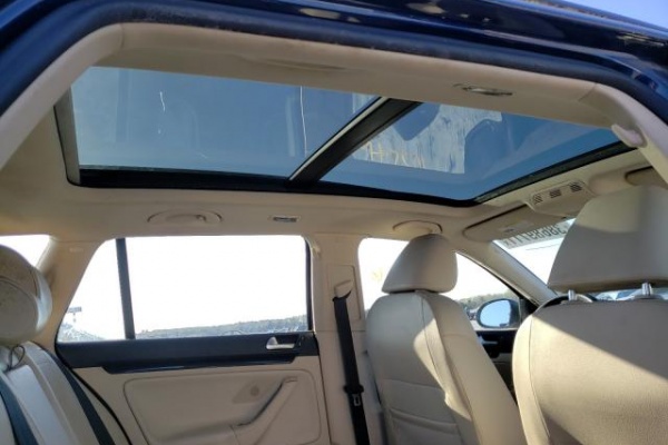 фото Volkswagen Jetta S