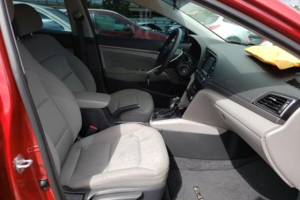 фото Hyundai Elantra SEL