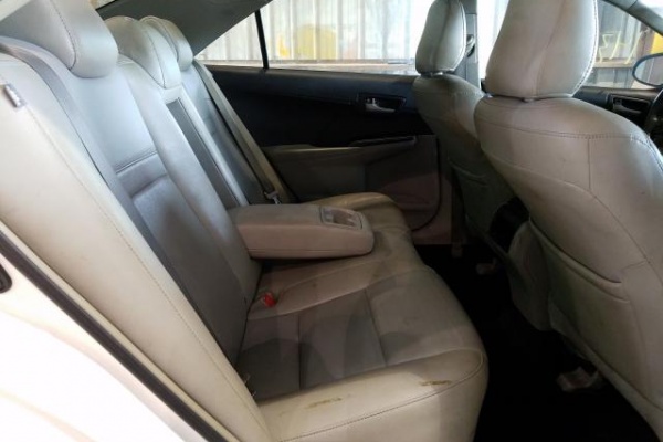 фото Toyota Camry L