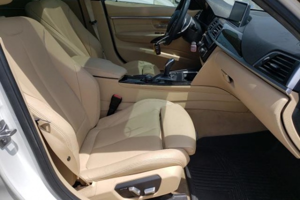 фото BMW 328 I SULEV