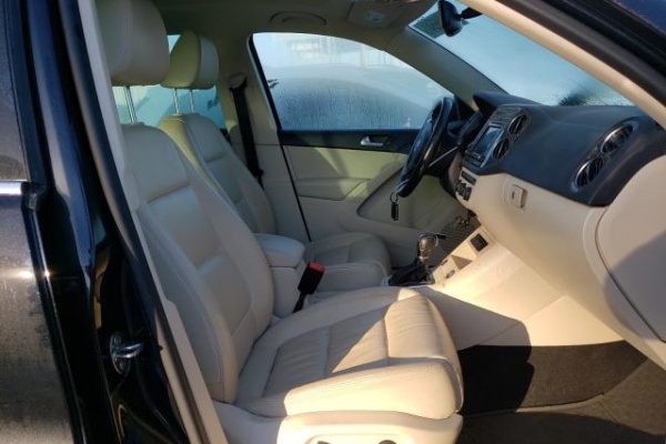 фото Volkswagen TIGUAN