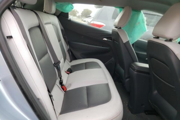 фото Chevrolet Bolt EV PREMIER