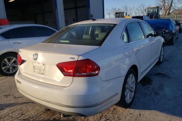 фото Volkswagen Passat SEL