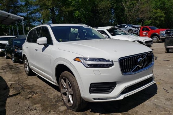 фото Volvo XC90 T5