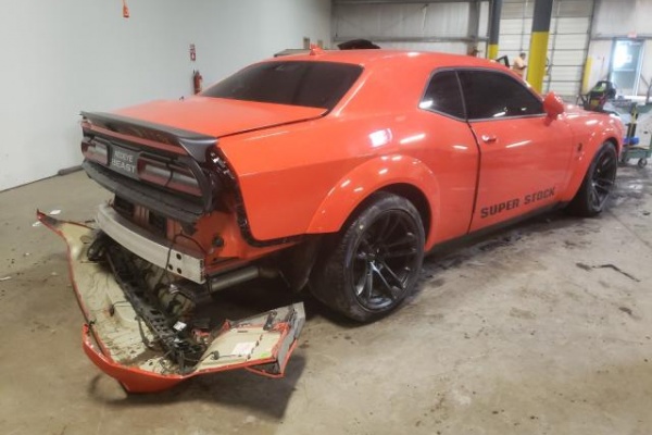 фото Dodge CHALLENGER SRT HELLCAT REDEYE