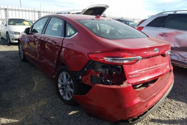 фото Ford Fusion SE