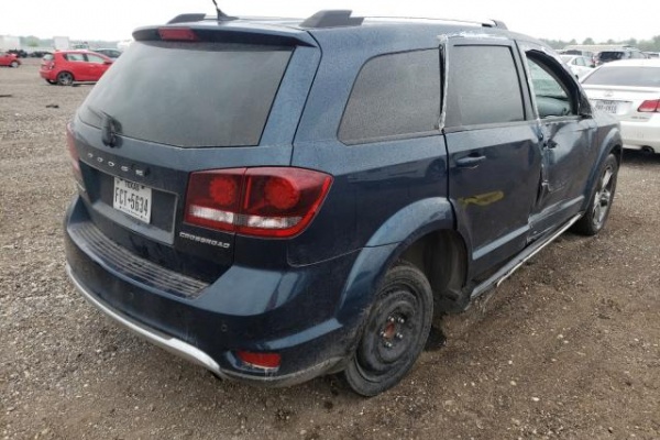 фото Dodge JOURNEY CROSSROAD