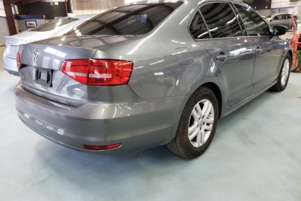 фото Volkswagen Jetta base