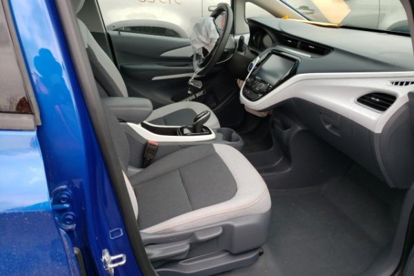 фото Chevrolet Bolt EV LT