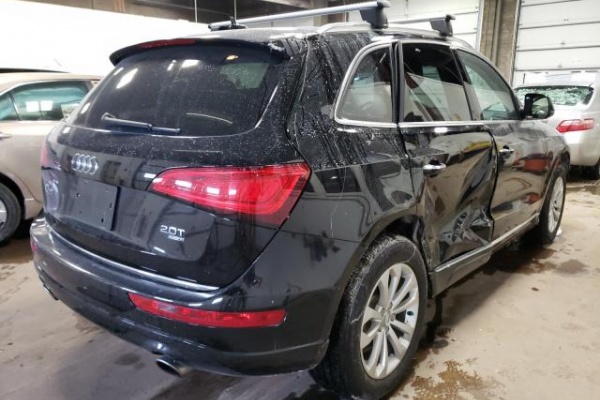 фото Audi Q5 PREMIUM