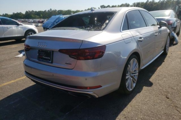 фото Audi A4 Premium Plus