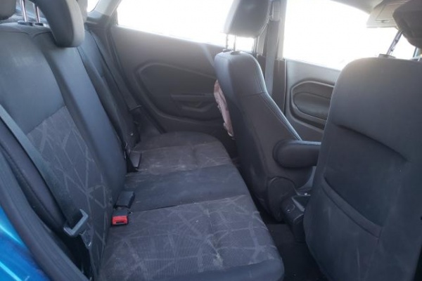фото Ford Fiesta SE