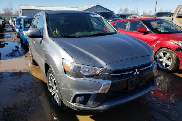 фото Mitsubishi Outlander Sport