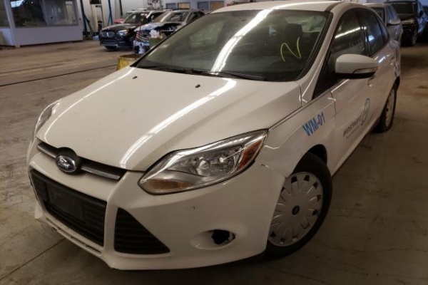 фото Ford Focus SE